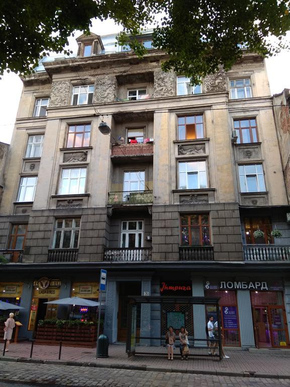 Apartment On Knyazya Romana 26 Center Lviv Exterior photo
